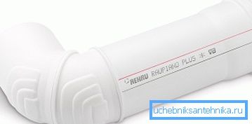 Biele kanalizačné potrubie s vysokou absorpciou hluku od firmy REHAU Biele kanalizačné potrubie s vysokou absorpciou hluku od firmy REHAU
