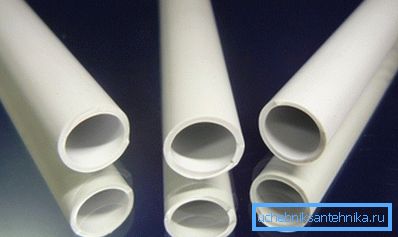 Biele PVC tlakové potrubia Biele PVC tlakové potrubia