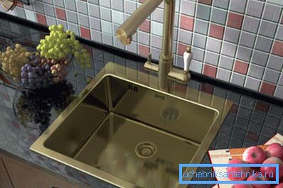 Bronzové umývadlo pre kuchyňu - znak pevnosti Bronzové umývadlo pre kuchyňu - znak pevnosti
