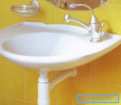 Detský drez dokonale zapadá do interiéru kúpeľne apartmánu Detský drez dokonale zapadá do interiéru kúpeľne apartmánu