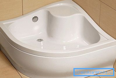 Pre milovníkov hladkých tvarov sú tu vynikajúce produkty, ktoré dokonale zapadajú do vášho interiéru. Pre milovníkov hladkých tvarov sú tu vynikajúce produkty, ktoré dokonale zapadajú do vášho interiéru.
