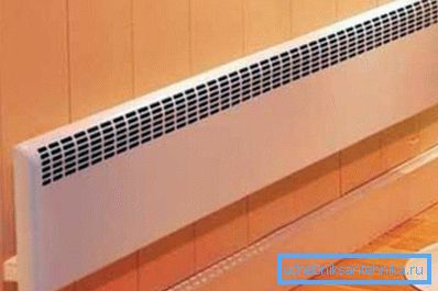 Elektrický konvektor (na obrázku) je efektívny, ale nie ekonomický spôsob vykurovania Elektrický konvektor (na obrázku) je efektívny, ale nie ekonomický spôsob vykurovania