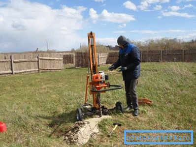 Geologické prieskumy hladiny kolektorov v súkromnej oblasti vŕtaním. Geologické prieskumy hladiny kolektorov v súkromnej oblasti vŕtaním.