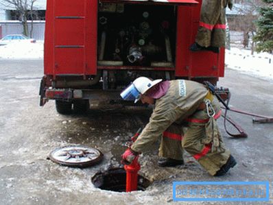 Hydrant by mal byť umiestnený na mieste, ktoré môže špeciálne vozidlo voľne jazdiť kedykoľvek počas dňa.