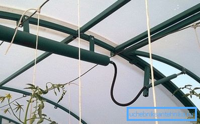 Hydraulický systém automatickej ventilácie skleníkov Hydraulický systém automatickej ventilácie skleníkov