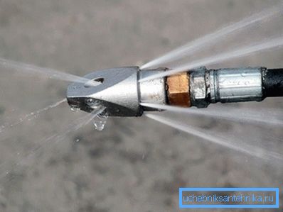 870 Hydrodynamické čistenie