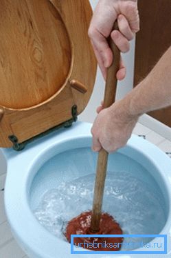 Na odstránenie zablokovania používame piest Na odstránenie zablokovania používame piest