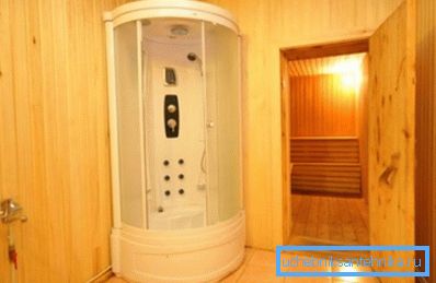 K dispozícii je sprchovací kút s tureckým kúpeľom. K dispozícii je sprchovací kút s tureckým kúpeľom.