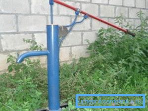 Ako čerpať vodu zo studne bez elektrickej energie pomocou čerpadla pre domácnosť Ako čerpať vodu zo studne bez elektrickej energie pomocou čerpadla pre domácnosť