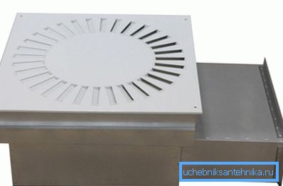 Statická tlaková komora rozdeľuje prúdenie vzduchu cez celú oblasť mriežky.