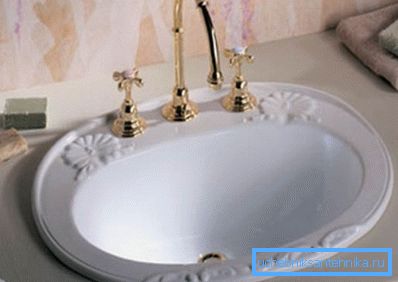 Keramika (porcelán)