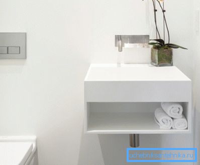 Kompaktné umývadlo 30x30 pre malé toalety Kompaktné umývadlo 30x30 pre malé toalety