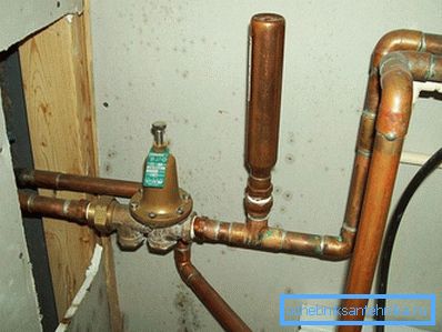 Hydraulické kompenzátory kladív Hydraulické kompenzátory kladív