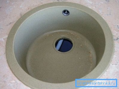 Okrúhla a presná dřezová mreža pre kuchyňu s priemerom 40 cm