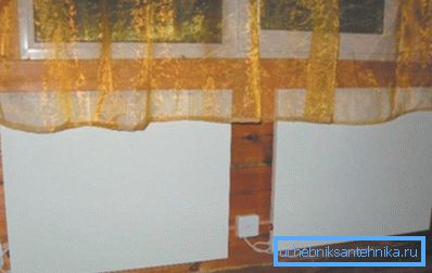 Amatérske fotografie, elektrické ohrievače, vyrobené vo forme panelov s keramickými vložkami Amatérske fotografie, elektrické ohrievače, vyrobené vo forme panelov s keramickými vložkami