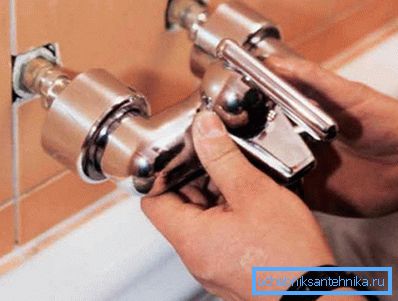 Amatérske fotografie, proces pripojenia takýchto zariadení s fixáciou na stenu Amatérske fotografie, proces pripojenia takýchto zariadení s fixáciou na stenu
