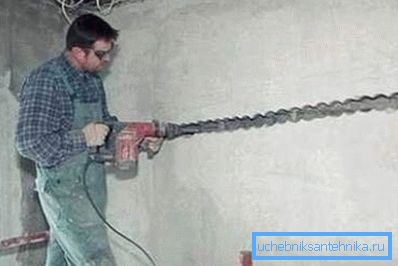 Akýkoľvek nástroj má tendenciu prehrievať, snažte sa tomu zabrániť, inak sa zariadenie rýchlo rozpadne. Akýkoľvek nástroj má tendenciu prehrievať, snažte sa tomu zabrániť, inak sa zariadenie rýchlo rozpadne.