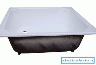 Na fotografii: hlboká železná sprchová vanička 90x90 sa môže použiť ako kúpeľňa pre dieťa, čo je veľmi výhodné Na fotografii: hlboká železná sprchová vanička 90x90 sa môže použiť ako kúpeľňa pre dieťa, čo je veľmi výhodné