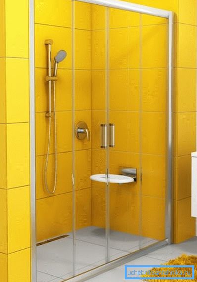 Na fotografii - mechanizmus zatvárania dverí neumožní vniknutiu vody do miestnosti. Na fotografii - mechanizmus zatvárania dverí neumožní vniknutiu vody do miestnosti.