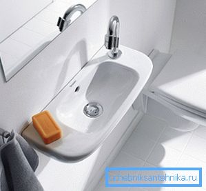 Malé úzke umývadlo Malé úzke umývadlo