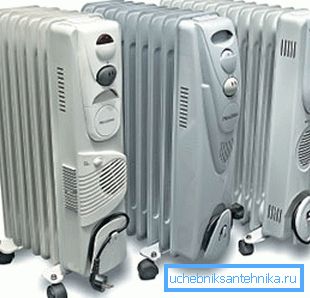 Niektoré modely s ventilátorom Niektoré modely s ventilátorom