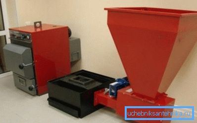 Samostatný bunker, spojený s rôznymi typmi kotlov na tuhé palivá Samostatný bunker, spojený s rôznymi typmi kotlov na tuhé palivá