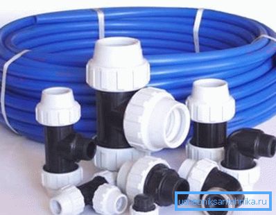 Polyetylénové rúry s príslušenstvom. Polyetylénové rúry s príslušenstvom.
