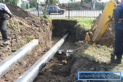 Pri pokladaní potrubia pod vozovku pomôžete špeciálne vybavenie Pri pokladaní potrubia pod vozovku pomôžete špeciálne vybavenie