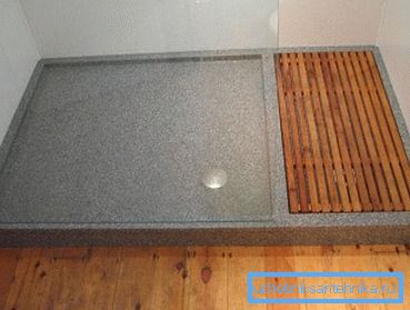 Prispôsobenie z umelého kameňa. Prispôsobenie z umelého kameňa.