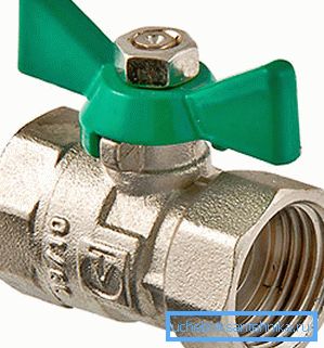 Produkty značky Valtec s vnútornými závitmi na oboch stranách Produkty značky Valtec s vnútornými závitmi na oboch stranách