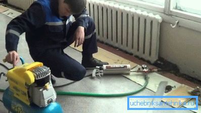 Vyplachovanie vykurovacieho telesa Vyplachovanie vykurovacieho telesa