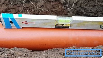 Kontrola úrovne s pripojenou doskou Kontrola úrovne s pripojenou doskou