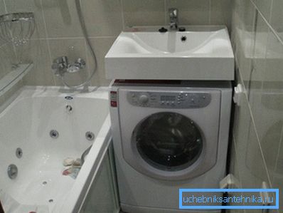 Sink 60 pre 35 nad práčkou Sink 60 pre 35 nad práčkou