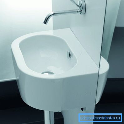 Umývadlo pre kúpeľňu bez otvoru pod mixér Kerasan Flo Umývadlo pre kúpeľňu bez otvoru pod mixér Kerasan Flo