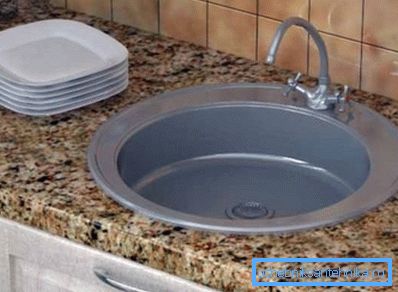 Rozmery okrúhlych drezov pre kuchyňu sú veľmi rôznorodé a líšia sa nielen v priemere, ale aj v hĺbke Rozmery okrúhlych drezov pre kuchyňu sú veľmi rôznorodé a líšia sa nielen v priemere, ale aj v hĺbke