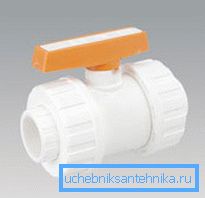 Oprava polypropylénového žeriava je možná len vtedy, ak je karoséria sklopná Oprava polypropylénového žeriava je možná len vtedy, ak je karoséria sklopná