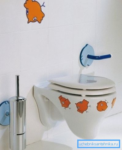 Pomocou závesného WC je možné vybaviť aj detské toalety Pomocou závesného WC je možné vybaviť aj detské toalety