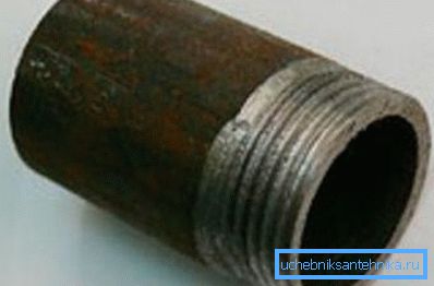 Je ľahké odrezať výrobky zo štrukturálnej a uhlíkovej ocele, ale ak existujú polotovary z legovaného alebo stuženého materiálu, môžu vzniknúť ťažkosti súvisiace s potrebou vyššej sily.