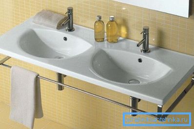 Dvojitý model pre veľkú rodinu. Dvojitý model pre veľkú rodinu.