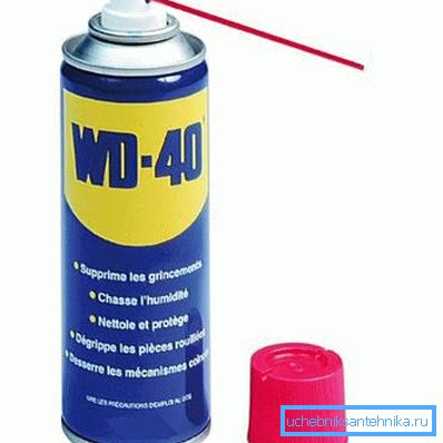 Mazivá WD-40. Opýtajte sa v auto obchode.
