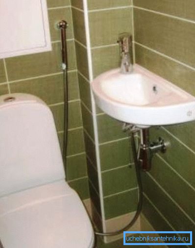 Kohútiky s hygienickou sprchou pre drobné umývadlo v samostatnej kúpeľni - ideálne riešenie z hľadiska prakticity a pohodlia Kohútiky s hygienickou sprchou pre drobné umývadlo v samostatnej kúpeľni - ideálne riešenie z hľadiska prakticity a pohodlia