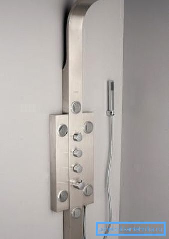 Moderný sprchový panel s hornou sprchou a mixérom