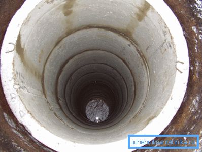 Valec posilňuje obal z odolného materiálu. Valec posilňuje obal z odolného materiálu.