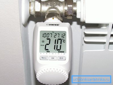 Mikroprocesorom riadený termostat Mikroprocesorom riadený termostat