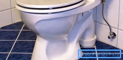 WC na keramických obkladoch WC na keramických obkladoch