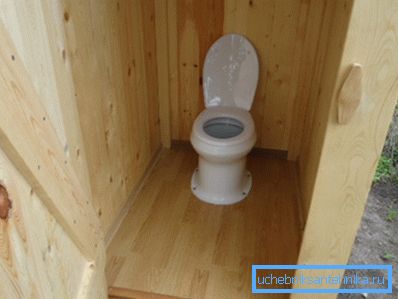 WC na vidieku WC - pohodlie mestského bytu v prírode WC na vidieku WC - pohodlie mestského bytu v prírode