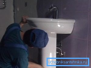 Inštalácia umývadla s vlastnými rukami ako Inštalácia umývadla s vlastnými rukami ako