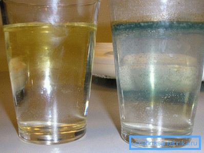 V dôsledku usadzovania sa môže vytvoriť film alebo sediment, ako na fotografii V dôsledku usadzovania sa môže vytvoriť film alebo sediment, ako na fotografii