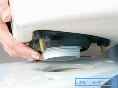 V niektorých prípadoch, ak chcete nahradiť mechanizmus, musíte odstrániť celú nádrž. V niektorých prípadoch, ak chcete nahradiť mechanizmus, musíte odstrániť celú nádrž.
