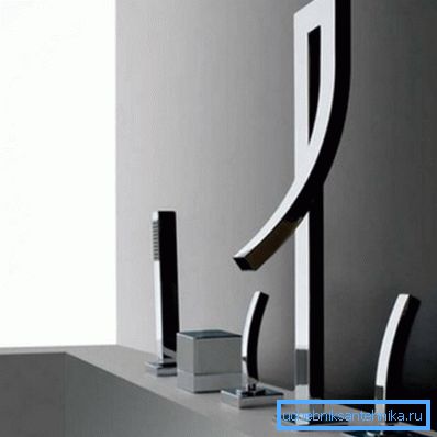 Mortise model - atribút drahých inštalácií. Mortise model - atribút drahých inštalácií.